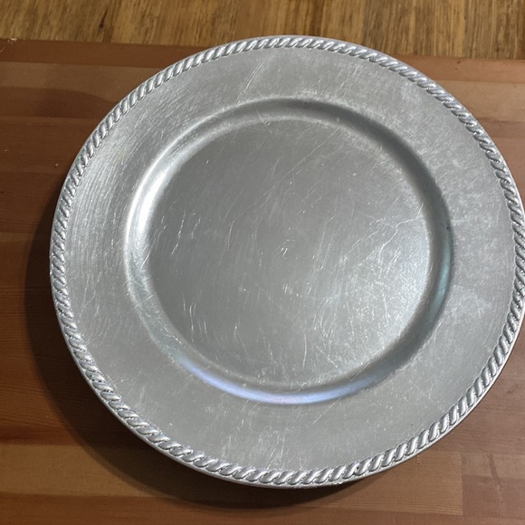 Decorative plates bundle - Picture 4 of 9